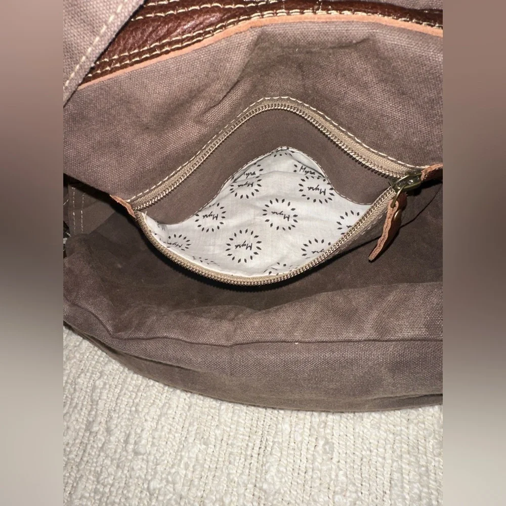 UEC Myra Bag Women